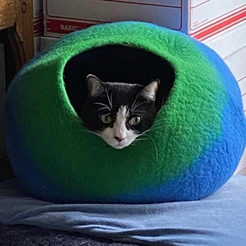 Woolygon Premium Felt Cat Cave Bed β Wool Kitty Beds Handcrafted Kitten Caves Bed for Indoor Cats - Made from 100% Eco-Friendly Merino Wool, Foldable Cat Hidewawy Covered Cat Houses (Emerald Indigo)