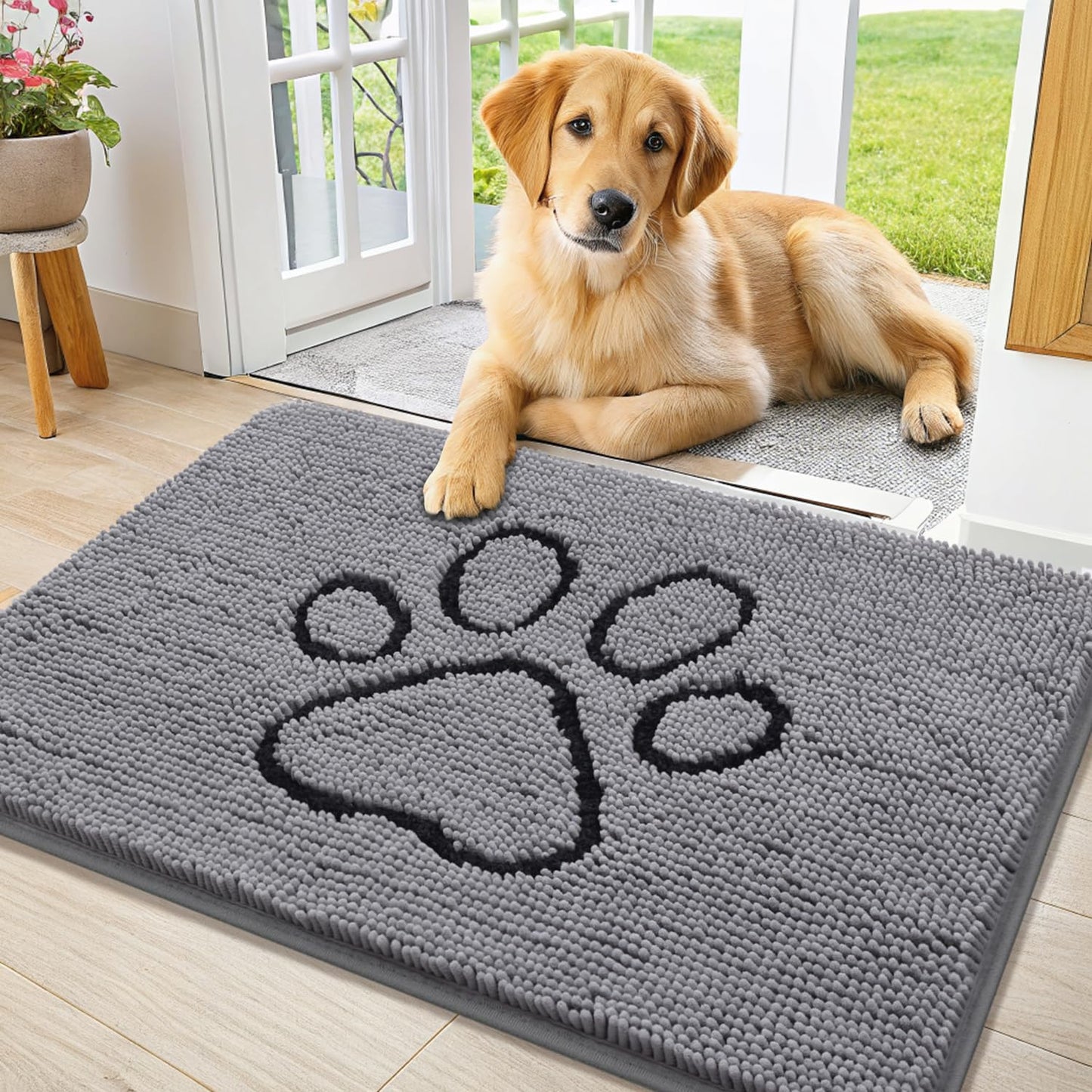 Smiry Dog Door Mat for Muddy Paws, Absorbent Dirt Trapper Non Slip Quick Dry Washable Chenille Mat for Mud Dogs, Entry Rug for Indoor and Outdoor (36x24 Inches, Grey)